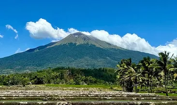 Filipinler’de yanardağ alarmı