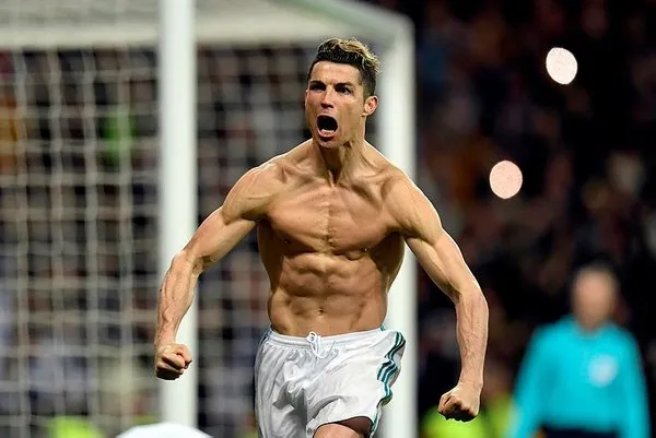 Ronaldo çelimsiz bir çocuktan, 'Hulk'a nasıl dönüştü?