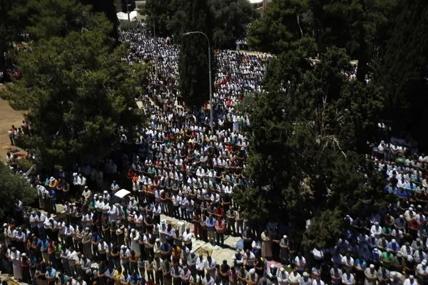 Mescid-i Aksa'da Ramazan'ın ilk cuması
