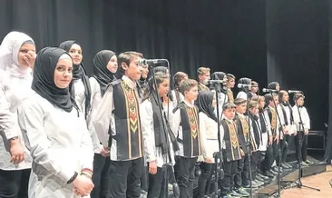 Suriyeli çocuklardan kurtuluş konseri