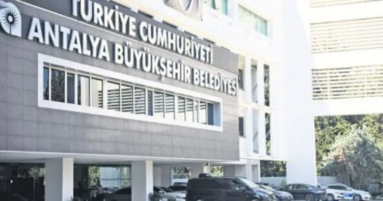 Antalya’da rüşvet operasyonu: 3 gözaltı
