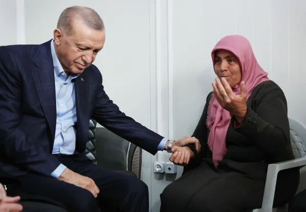 son-dakika-baskan-erdogan-adiyamanlilara-seslendi-kimse-magdur-edilmeyecek-1677501246249.jpg