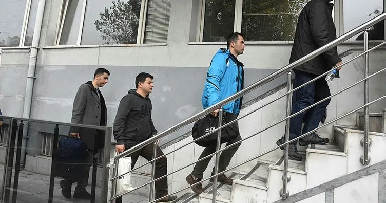 Son dakika: Eskişehir’de 4 subay FETÖ’den gözaltına alındı