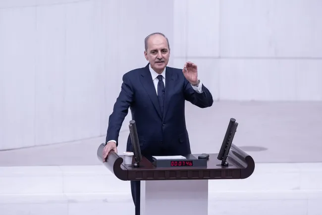 chpden-tbmmde-provokasyon-kilicdaroglunun-iftiralarina-bakan-soyludan-tepki-ispat-etmezse-serefsizdir-1670265415935.jpg