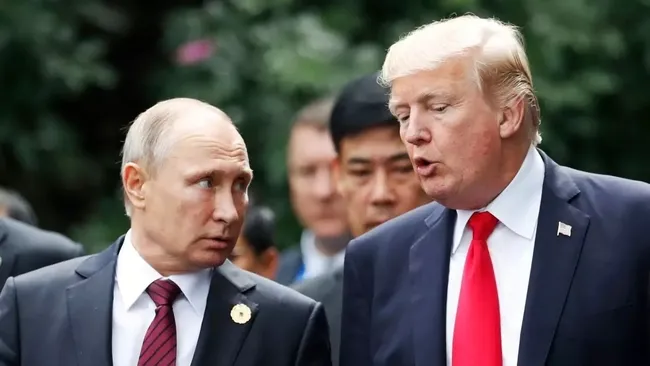 trumpin-son-tarih-restine-rusyadan-sert-tepki-uykucu-joenun-yolundan-gitmeyin-1753727211310.jpeg Trump’ın son tarih restine Rusya’dan sert tepki: “Uykucu Joe'nun yolundan gitmeyin”