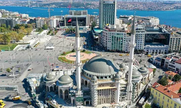Taksim Camisi’nin avizesi takılıyor!