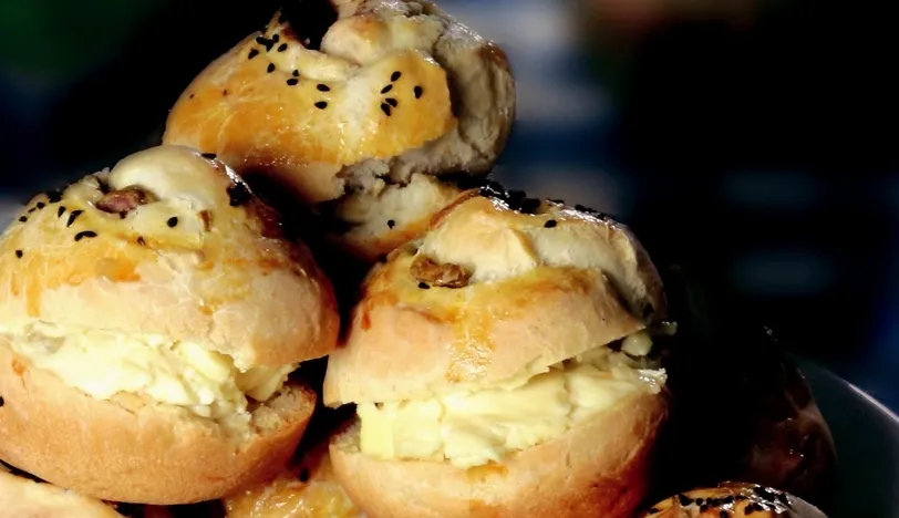 Zeytinli Çörek