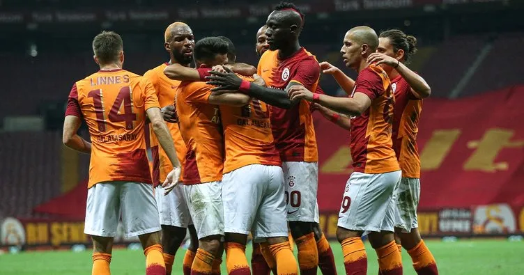 Galatasaray play - off’ta! Galatasaray 2-0 Hajduk Split | MAÇ SONUCU