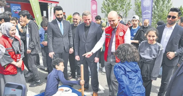 YTB’nin Geleneksel Oyunlar TIR’ı Fransa’da