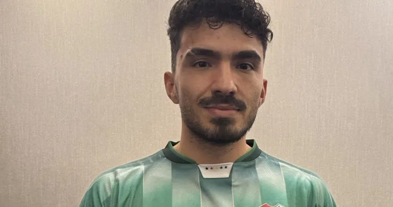 Emir Kaan Gültekin, Bursaspor’da!