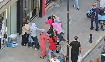 Karabük’te iki kadın grubu birbirine girdi: Saç saça kavga kamerada! #karabuk