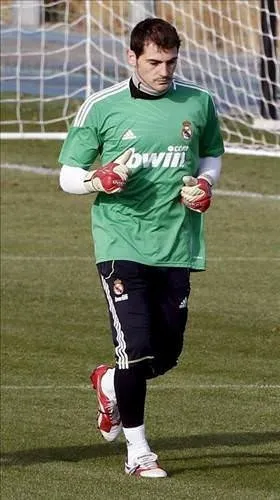 2010'un yılın takımı seçiliyor