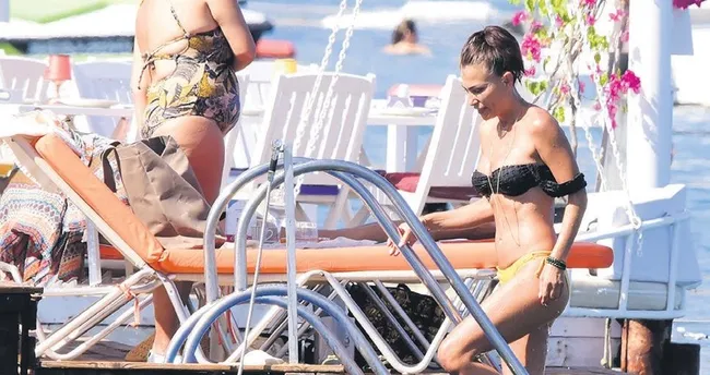 ‘Genç kalmanın sırrı bende’ – Son Dakika Magazin Haberleri ‘Genç kalmanın sırrı bende’ – Son Dakika Magazin Haberleri