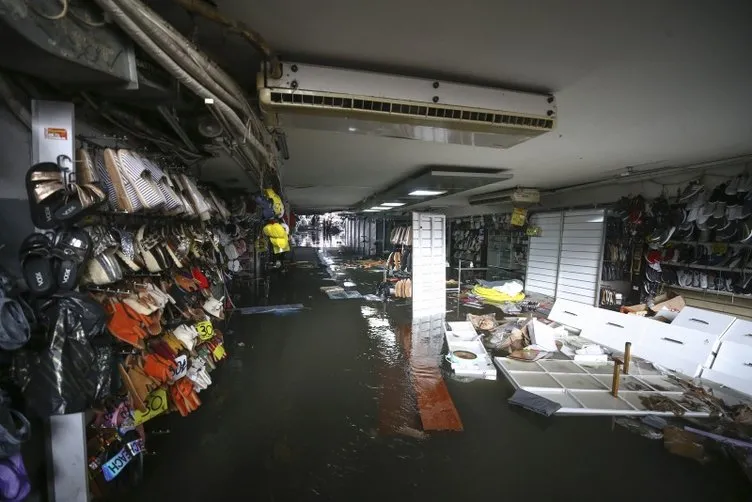 Eminönü'nde selin ardından son durum