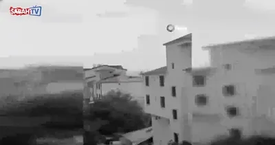 Kuvvetli rüzgar çatıları uçurdu