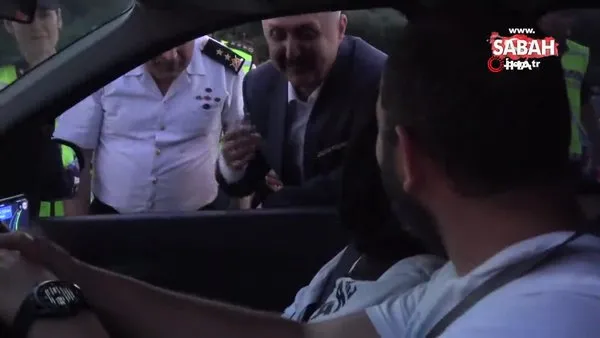 Bursa'da bayram tatiline çıkan yolcuları İl Jandarma Komutanı ve İl Emniyet Müdürü uğurladı | Video