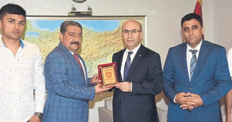 Demirtaş’tan kasap esnafına destek