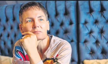 30 yıl boyunca mutlu trans kadın rolünü oynadım!