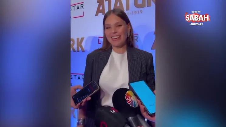 Aslı Enver anneliği esprili bir dille anlattı