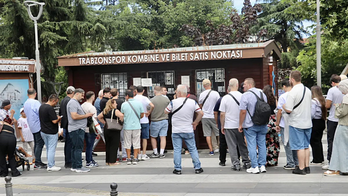 Trabzonspor-Ferencvaros maçının biletleri satışa çıkarıldı