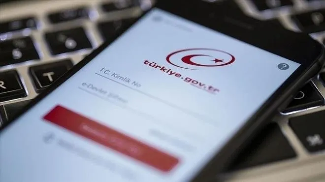 Yeni yılda değişiyor! Resmi Gazete'de yayımlandı: 2025 ehliyet ücreti, pasaport harcı, IMEI kayıt ücreti ne kadar, kaç TL oldu?