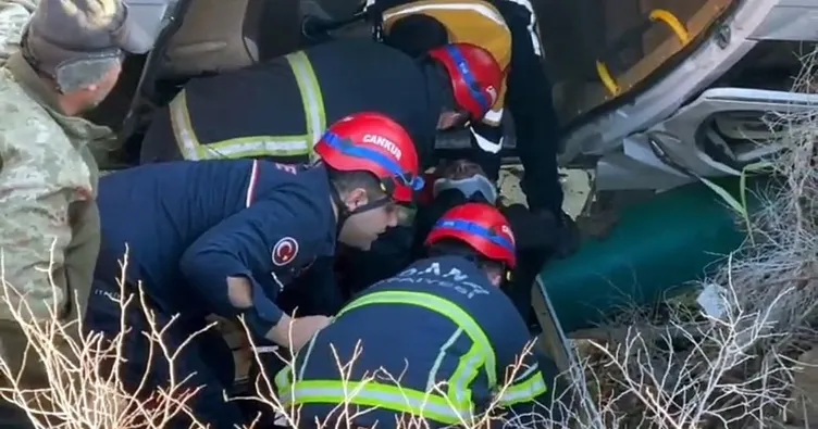 Adana’da feci kaza! Kamyonet dereye uçtu: Sürücü hayatını kaybetti