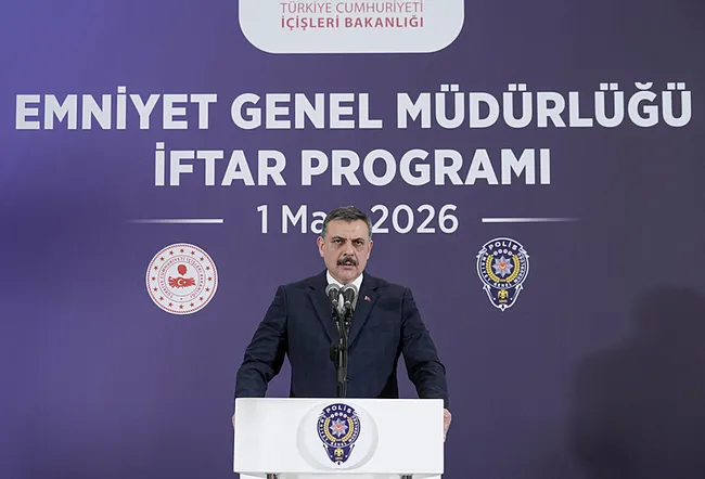 icisleri-bakani-mustafa-ciftci-bolgemizde-yukselen-tehditler-bize-bir-hakikati-yeniden-gostermektedir-1772391338897.jpeg İçişleri Bakanı Mustafa Çiftçi: “Bölgemizde yükselen tehditler bize bir hakikati yeniden göstermektedir