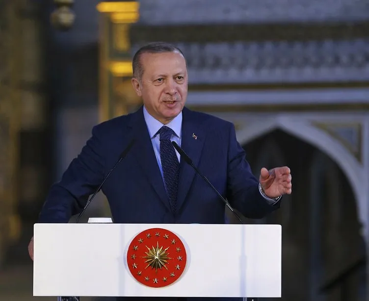 Cumhurbaşkanı Erdoğan'ın Yeditepe Bienali açılışından yansıyan kareleri