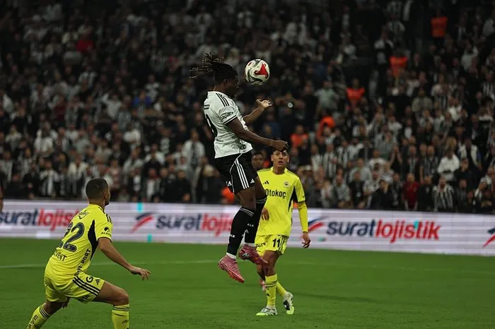 canli-besiktas-fenerbahce-dev-macta-ikinci-gol-1762105566885.jpeg