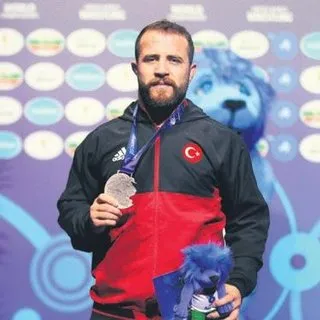 Fatih gümüşte kaldı