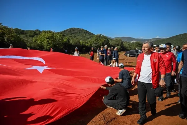 cumhuriyetin-kahramanlari-103uncu-yilinda-anildi-1792907319065.jpg
