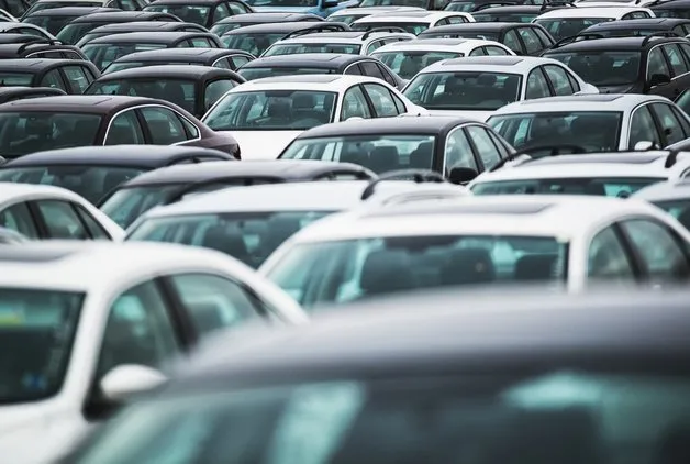 TÜRKİYE'DEN 75 ÜLKEYE BİNEK OTOMOBİL İHRAÇ EDİLDİ