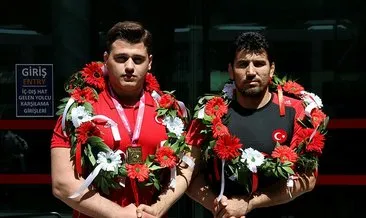 Türk güreşçiler dünya sıralamasında yine zirvede