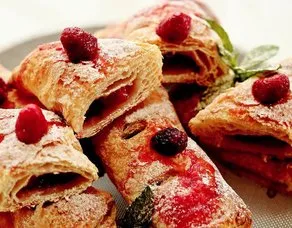 Meyveli Tatlı Börek