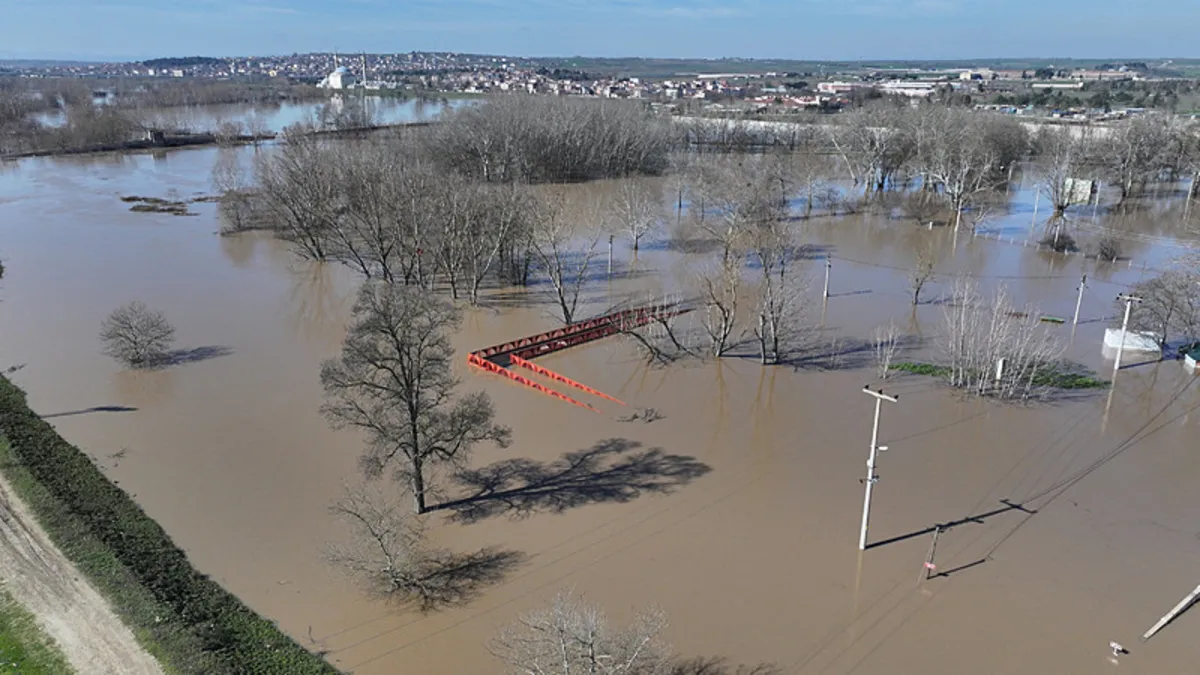 Edirne’de Meriç Nehri’nin debisi arttı!