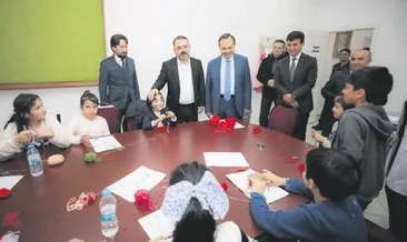 Başkan Ercan çocuklarla çocuk oldu