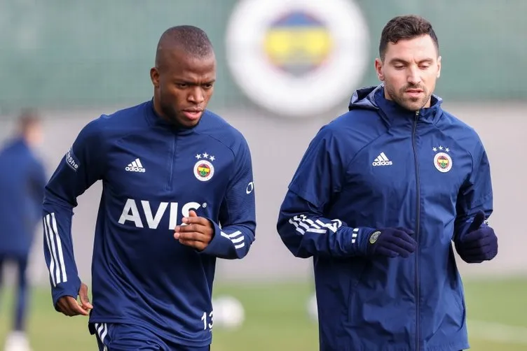 Fenerbahçe Teknik Direktörü Erol Bulut’a müjde!