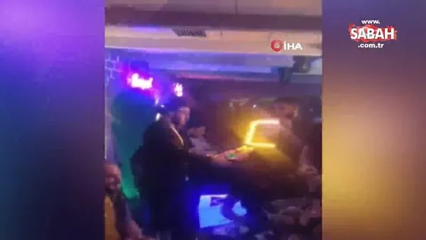Kısıtlamada otel terasında meşaleli doğum günü partisi kamerada | Video