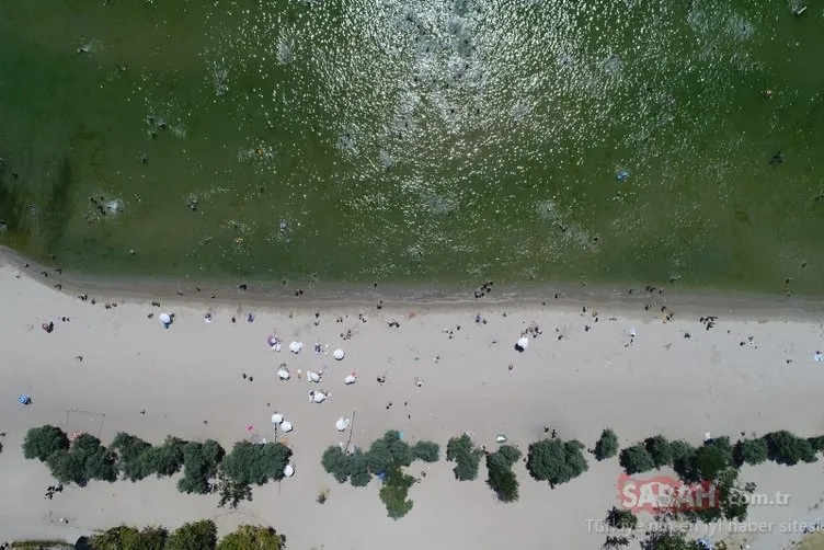 İstanbullular bayramda plajlara akın etti! Yoğunluk böyle görüntülendi...