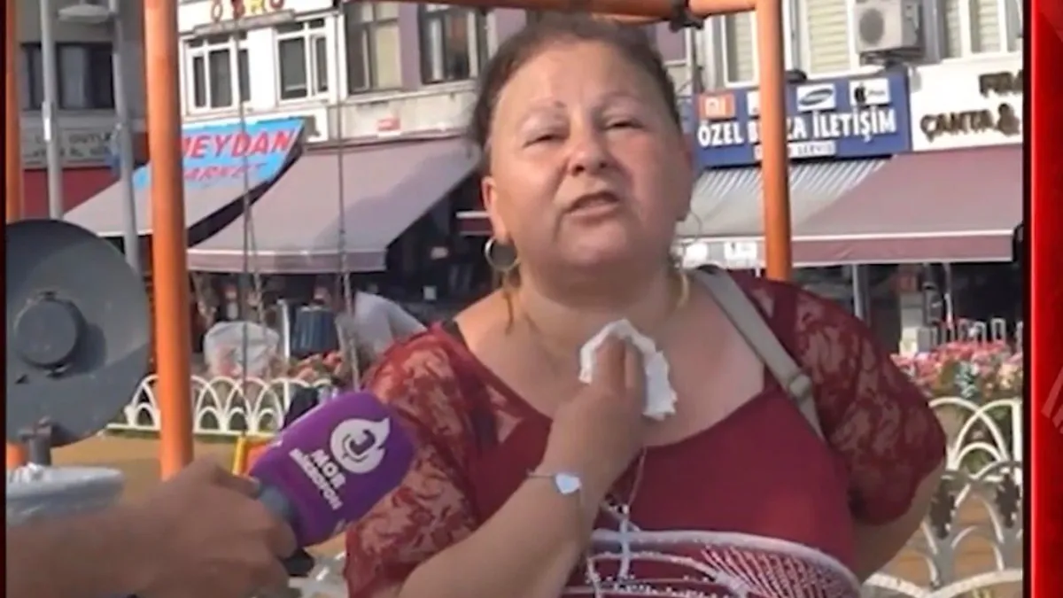Polis ekiplerinin bir kadını gözaltına alma anı (temsili)
