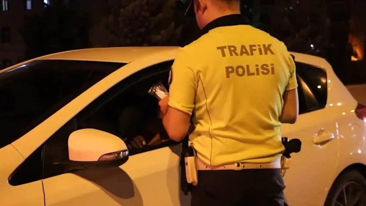 Bakan Yerlikaya duyurdu: İşte 1 haftalık trafik denetim verileri Bakan Yerlikaya duyurdu: İşte 1 haftalık trafik denetim verileri