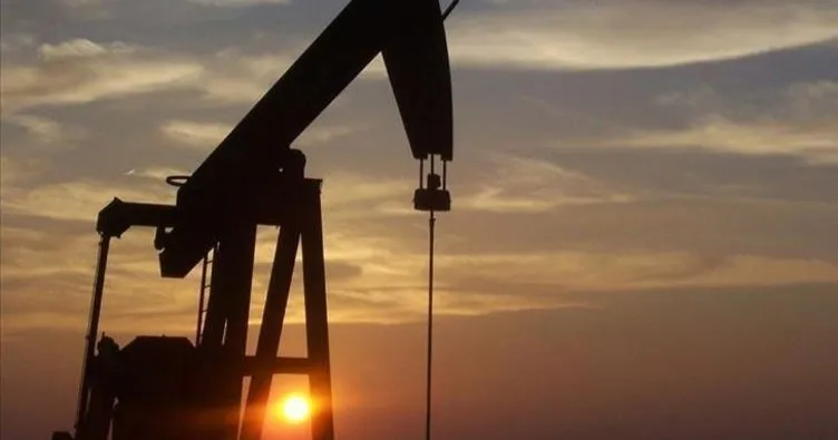 Brent petrolün varili 54,67 dolar