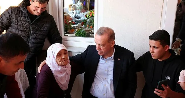 Başkan Erdoğan'dan sel mağduru Zülfiye nineye ziyaret: Mutluluğumu anlatamam