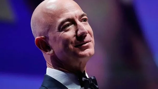 Dünyanın en zengini Jeff Bezos'un az bilinen özellikleri