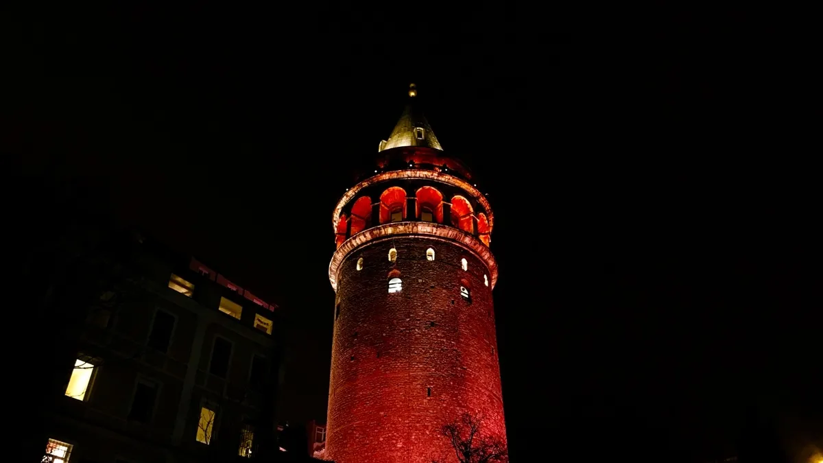 Galata Kulesi 26 Mart’ta Multipl Miyelom Farkındalığı için kırmızıya bürünecek! Galata Kulesi 26 Mart’ta Multipl Miyelom Farkındalığı için kırmızıya bürünecek!