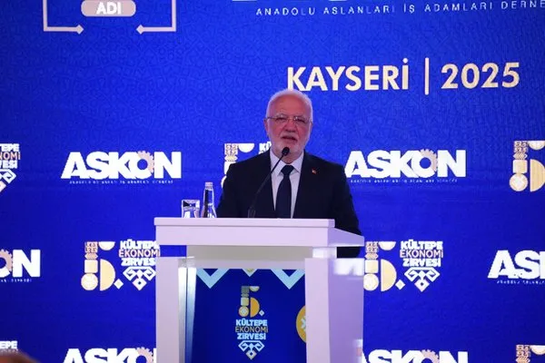 ticaret-bakani-omer-bolat-kultepe-ekonomi-zirvesinde-konustu-1749900411222.jpg