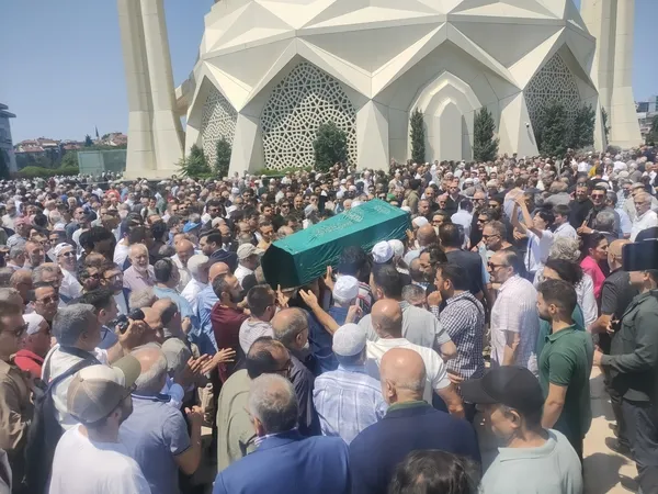 huseyin-goncagul-icin-cenaze-toreni-duzenleniyor-1749813417613.jpg