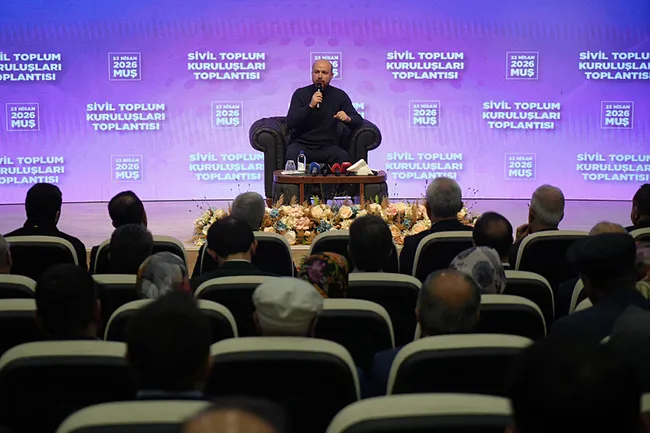 bilal-erdogan-cocuklar-kirmizi-cizgimizdir-1776956068445.jpeg Bilal Erdoğan: “Çocuklar kırmızı çizgimizdir”
