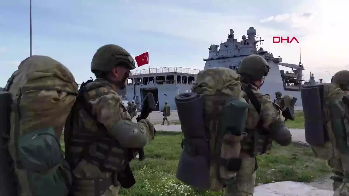 Milli Savunma Bakanlığı’nda açıklama: TSK, uluslararası barış ve güvenliğin de güçlü temsilcisi videosunu izle Milli Savunma Bakanlığı’nda açıklama: TSK, uluslararası barış ve güvenliğin de güçlü temsilcisi videosunu izle