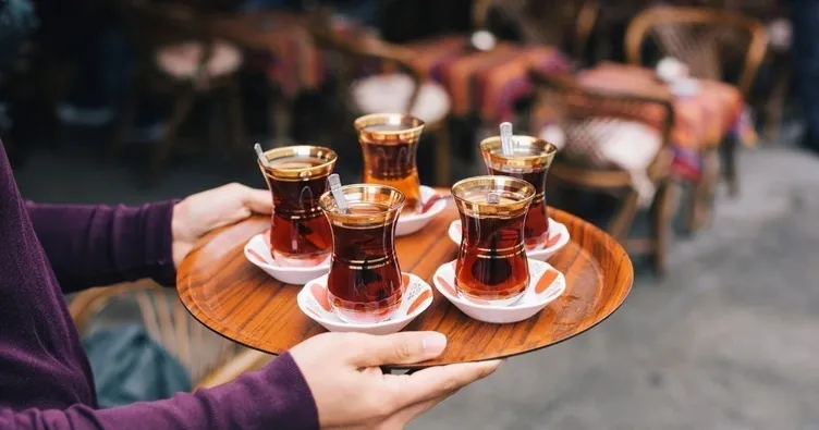 Doğru çay nasıl demlenmeli? Çay değil adeta zehir demliyoruz! Aman dikkat: Bu hatayı yapmayın!